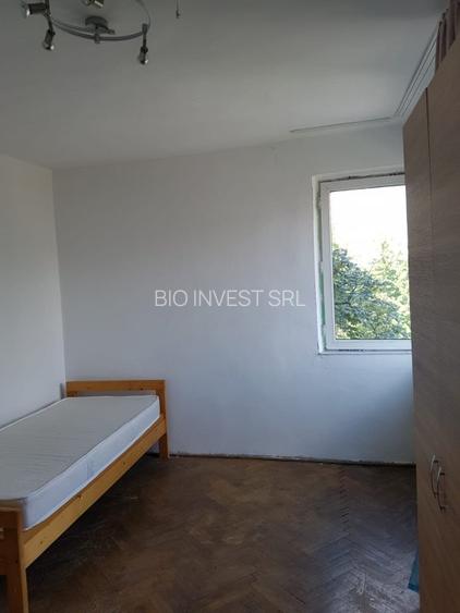 Ap 3 camere,decomandat - Calea Sagului Turist - 4