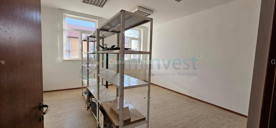 Cladire mixta - birouri si spatii depozitare - atelier, in zona Clujului, Oradea - 12