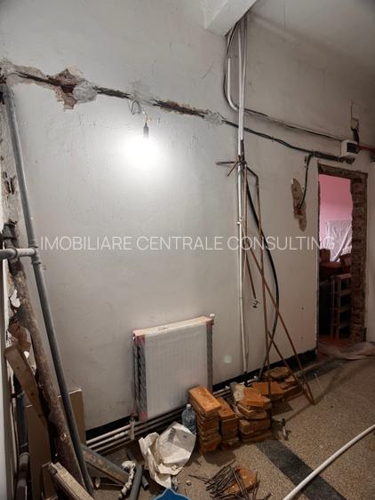 Apartament cu 3 camere în  bloc in curs de anvelopare finalizare 2026 aprilie - 4