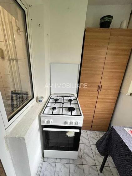 GARSONIERA CRANGASI, BUCATARIE INCHISA, MOBILAT/UTILAT MODERN - 6