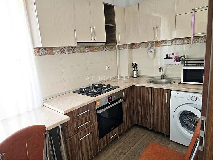Apartament 2 Camere Stefan cel Mare cu Centrala Proprie - 3