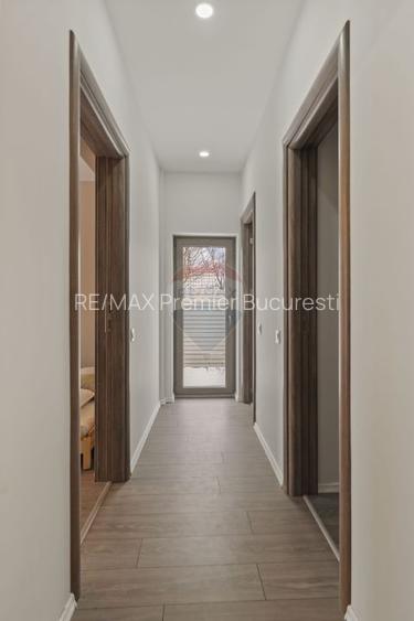 Casă / Vilă cu 4 camere de vânzare - 5