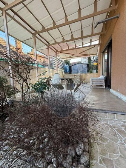 Casă / Vilă de închiriat în Gruia - 30