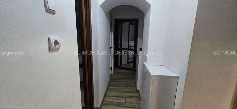 Etaj1, ULTRACENTRAL Târgoviște,  vanzare apartament 2camere - 2