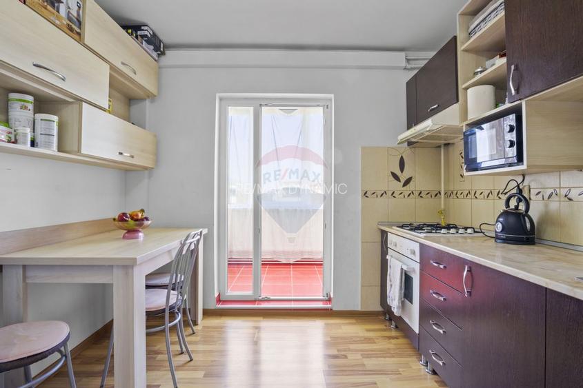 Apartament cu 2 camere decomandat de vanzare in zona 300 Arad - 4