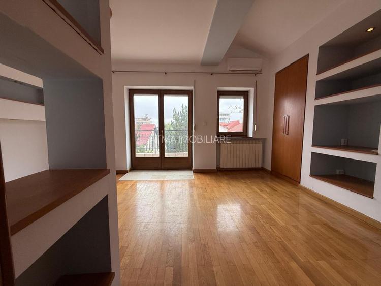 De inchiriat Vila 6 camere Baneasa Ion Ionescu de la Brad Plan Secund - 13