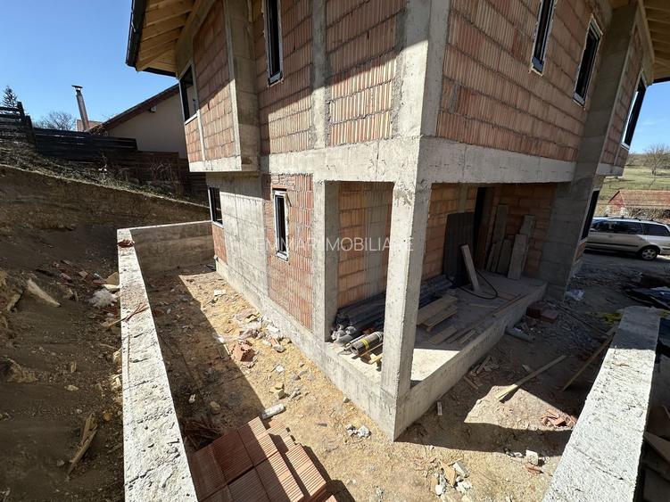 De vânzare Casa individuala Suceagu COMISION 0% - 6