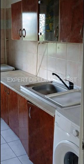 Tineretului Parc - Ap 2 Cam- ETAJ 4 -sup 65 mp - pret 124000 euro - 4