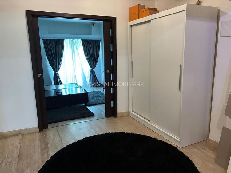 Închiriere Apartament cu 3 camere Unirii, 2 min metrou, etaj 2, AC - 6