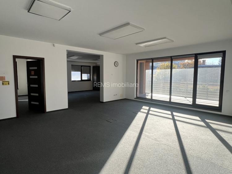 Cladire individuala pentru birou/ Parcare generoasa / Zona comerciala - 7