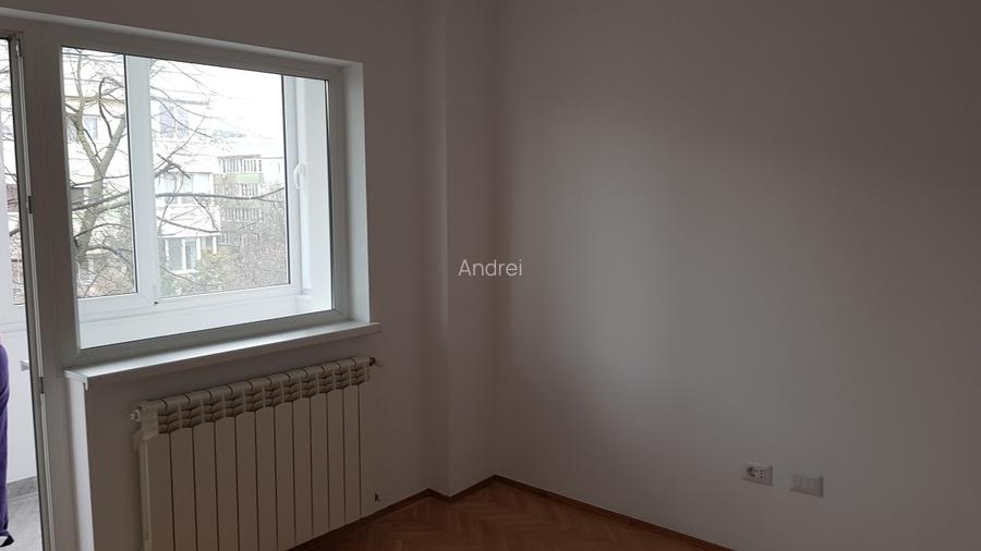 Linistit, perfect pozitionat si partial mobiliat - 2