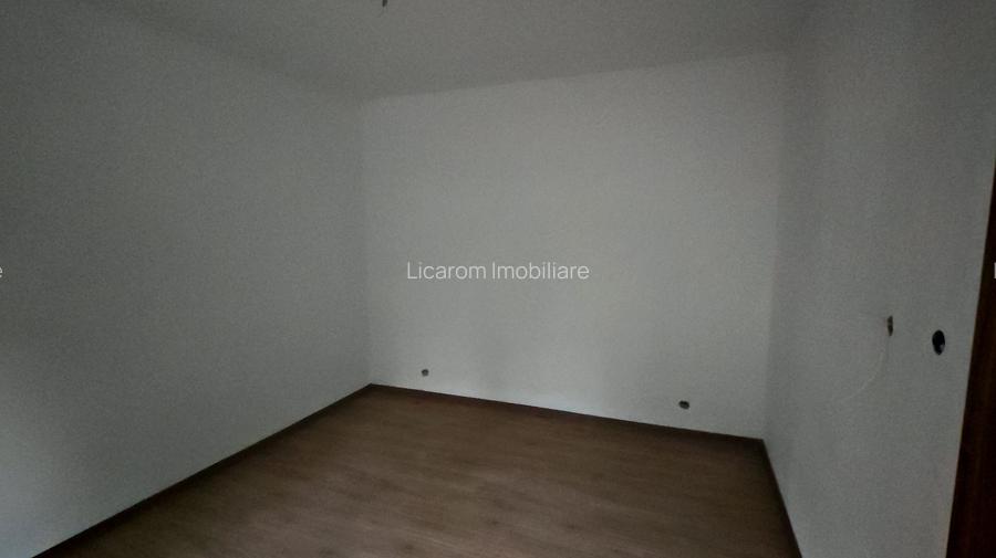 Casa P+E, 4 camere , Racadau Carpatilor -LIDL- curte comuna. - 27