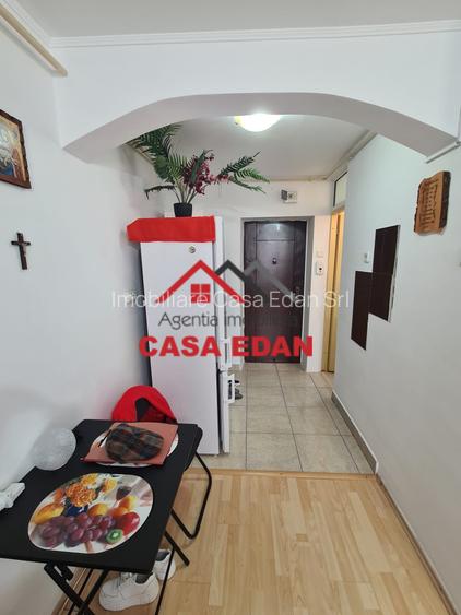 Garsoniera in Campina et 1--28.000e - 5