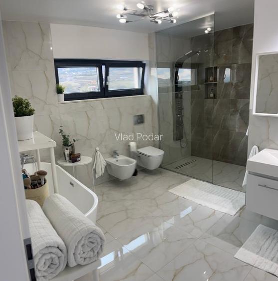 Casa spatioasa , finisata +utilata " La cheie " in cartier Terra Gardens Cluj - 11