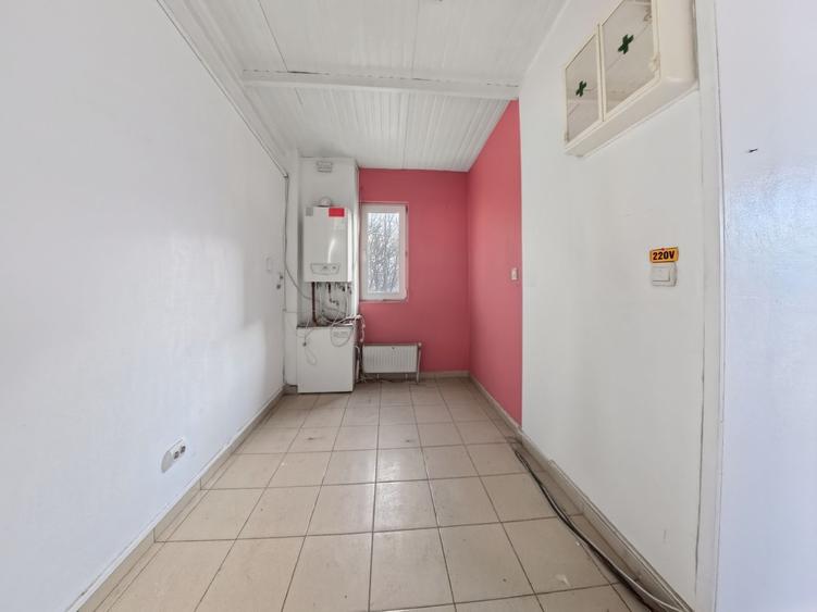 Cladire individuala 243 mp de inchiriat pe strada Mioritei Bacau