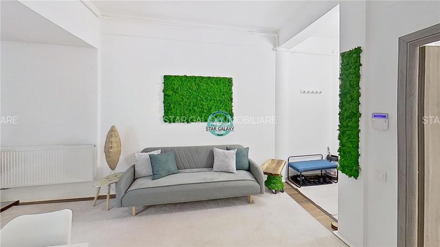 Vand apartament cu 4 camere in Vila, 2 bai, teren privat 114mp, str Papiul Ilari - 15