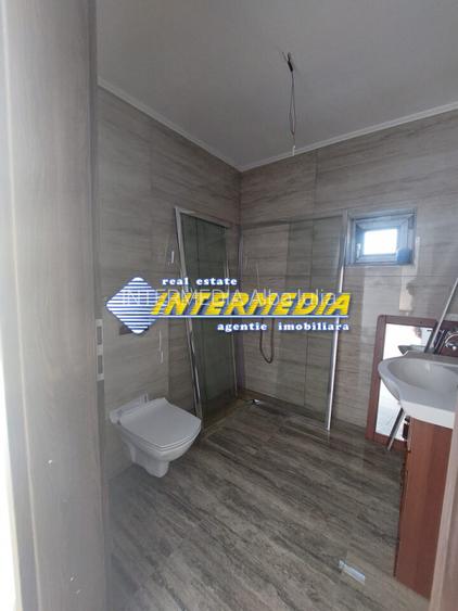 Casa Noua de vanzare Zona Cetate - 11