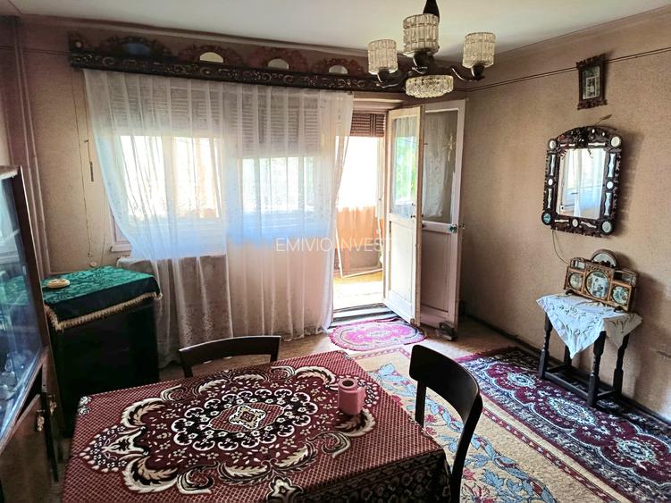 Titu, județul Dâmbovița - de vânzare apartament 3 camere, bine pozitionat! - 2