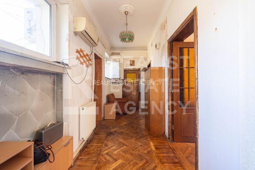 Vânzare, Vilă, 7 camere, zona Parcul Carol - 12