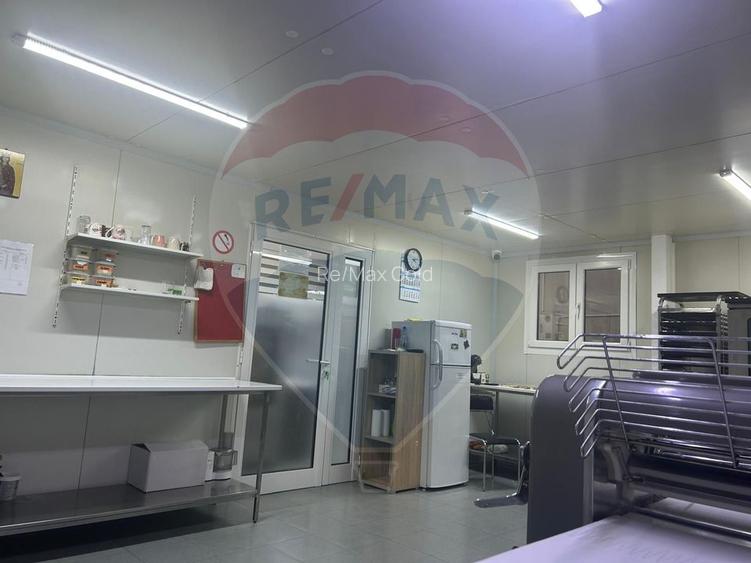 De vanzare spatiu comercial stradal in Corbeanca IF - 6