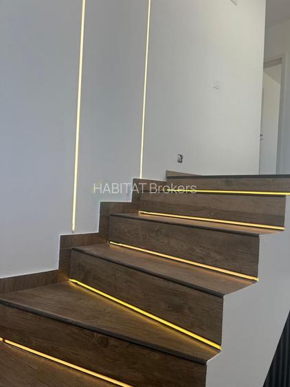 Casă modernă de vânzare / Strada Alexandru Ioan Cuza - 9