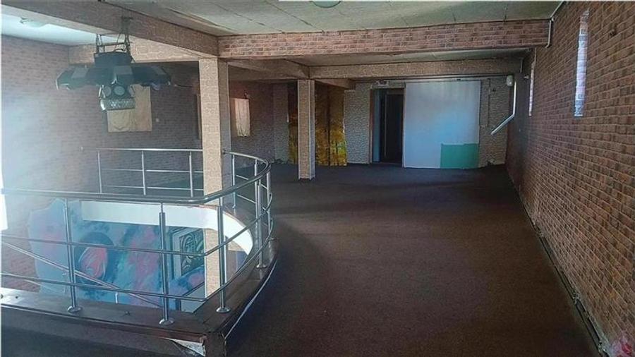 Hotel Ava de vanzare 903 mp surafata desfasurata