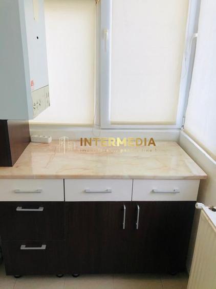 APARTAMENT 2 CAMERE I DECOMANDAT I 52 MP I ETAJ 3 I CETATE MERCUR I