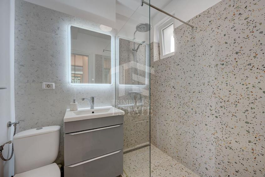 CASA SMART+PISCINA+GARAJ+Zona BARBEQUE! str. Fortului Domnești