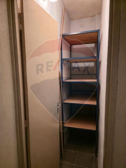 3 decomandate, Calea Bucuresti, 3/4, bloc din 1986, centrala proprie n