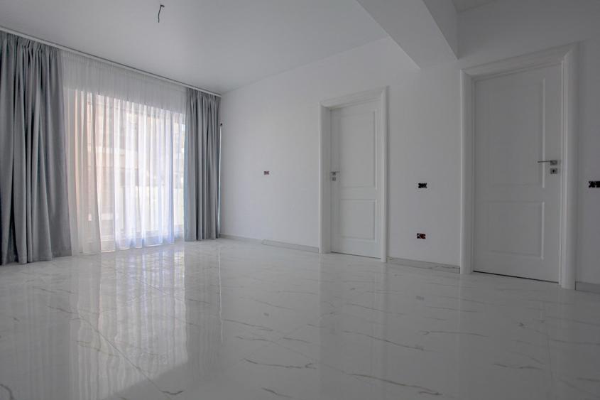 Apartament cu vedere spre PISCINA in bloc finalizat Mamaia Sat