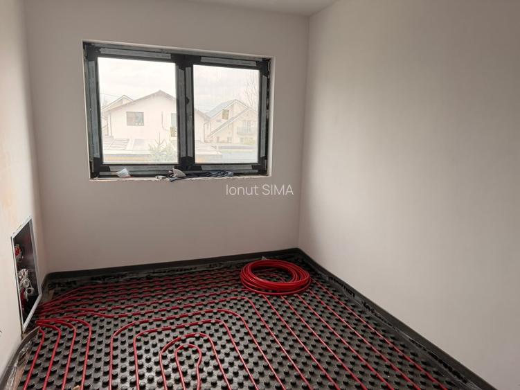 Casă la alb. 4 camere P+1+M  125 mp, com. Berceni central, 110.000 euro - 8