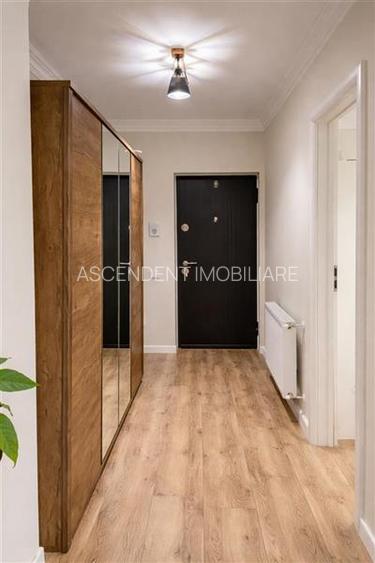 Cu structura generoasa, regim vila, mobilat, curte, gradina, loc parcare, Tracto - 4