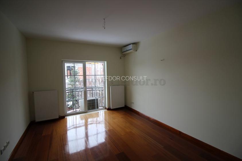 Vilă cu 5 camere de închiriat în zona Iancu Nicolae - 6