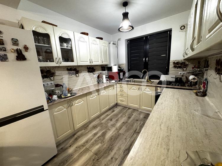 Casa de vanzare cu 4 camere incalzire in pardoseala Selimbar Sibiu - 3