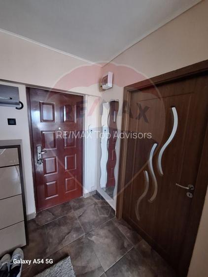 DE INCHIRIAT Apartament 3 camere zona Lacul Tei - 13
