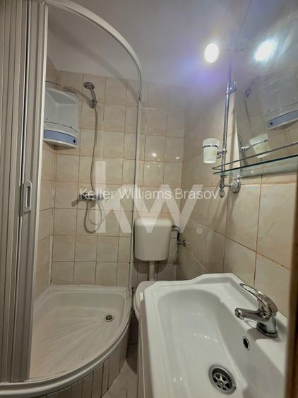 De închiriat GARSONIERĂ | etaj intermediar - 6