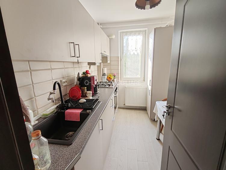 Apartament 2 camere renovat zona Astra - Planete - 9