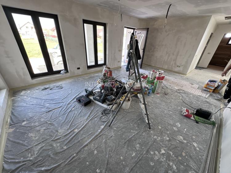 Casa noua cu 4 camere finisata in Sard 105 mp cu teren de 500 - 6