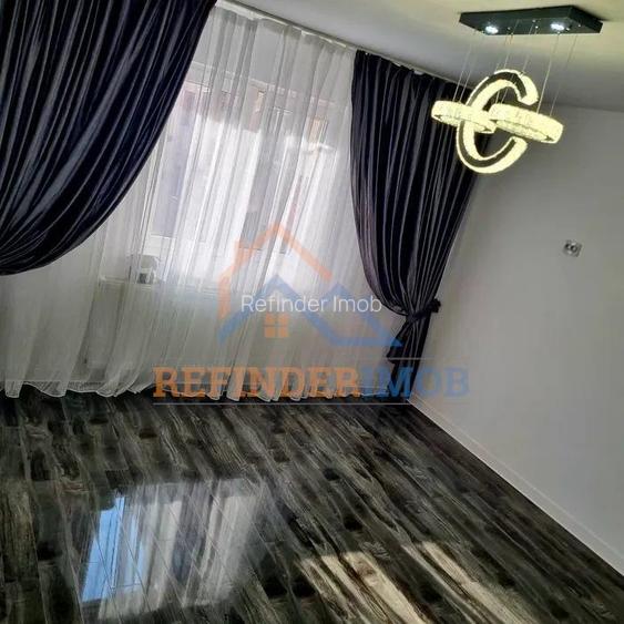2 camere renovat complet Piata Resita - 5