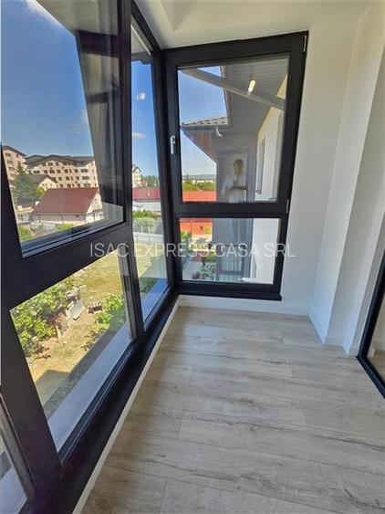 Apartament tip penthouse -111 mp, 4 camere, 2 bai, terasa 18 mp Finalizat, intab - 2