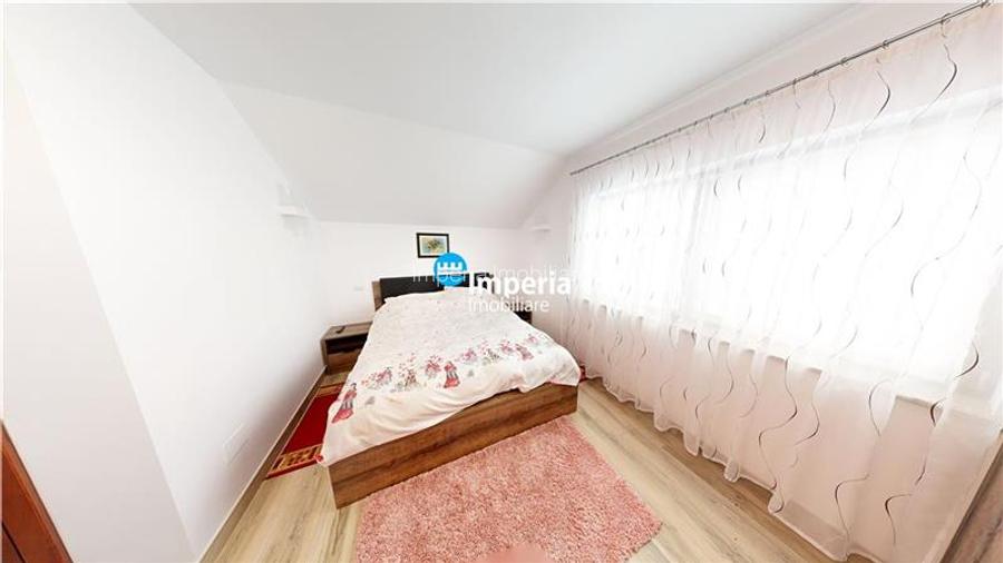 Pensiune de vanzare in zona Sucevita, langa Manastire - 10