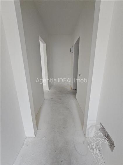 Apartament 4 Camere  + Demisol Cartier REZIDENTIAL - 6