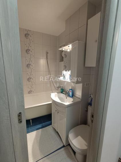 3 camere Colentina decomandat, centrala, inst. schimb., parcare, boxa - 11