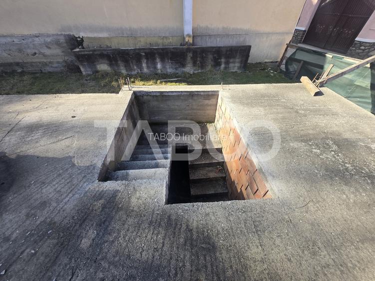 Teren de vanzare 436mp intravilan si fundatie cu proiect casa Rasinari - 4