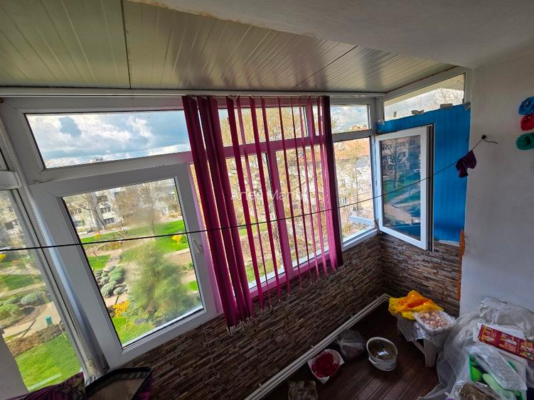 Apartament 3 camere, 64 mp, centrală proprie, balcon închis – Năvodari, str. Tin - 7