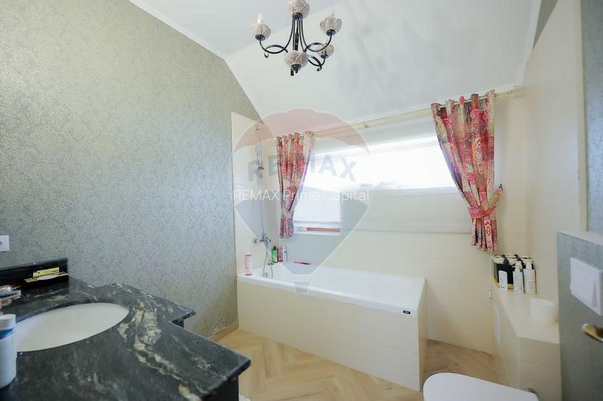 Casă de vânzare cu 4 camere în cartierul Beverly Hills, Sânmartin - 12