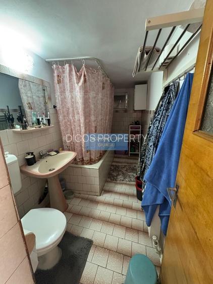 Casă cu 4 camere de vânzare – Str. I. C. Brătianu - 4