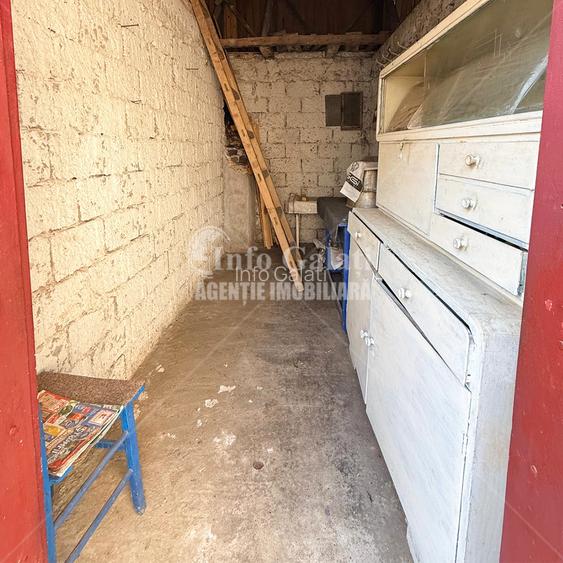 | Casa 2 camere | Curte: 134 mp + Garaj | Strada Cezar | - 10