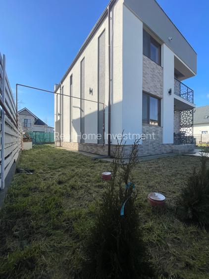 Casa/Vila complet mobilata si utilat- 4 camere/Com.Berceni - 5