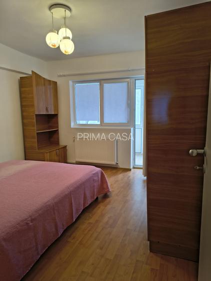 Apartament cu 3 camere de inchiriat zona Micro 3 Iazul Morilor etaj 1 renovaT - 2
